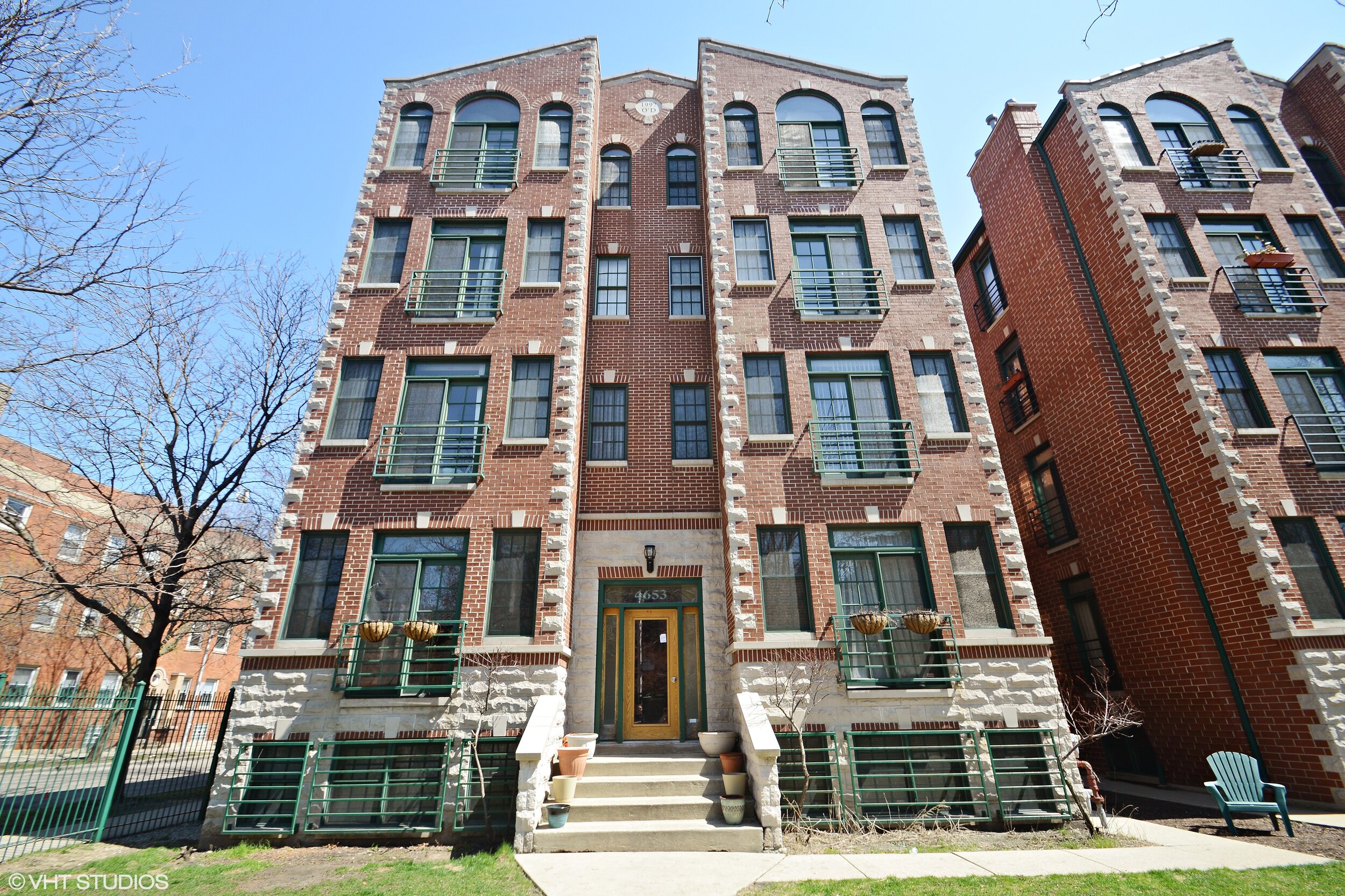 SOLD - SPACIOUS UPTOWN DUPLEX