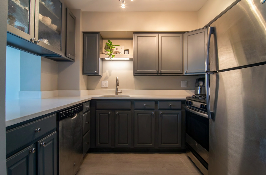 unit 2 kitchen.png