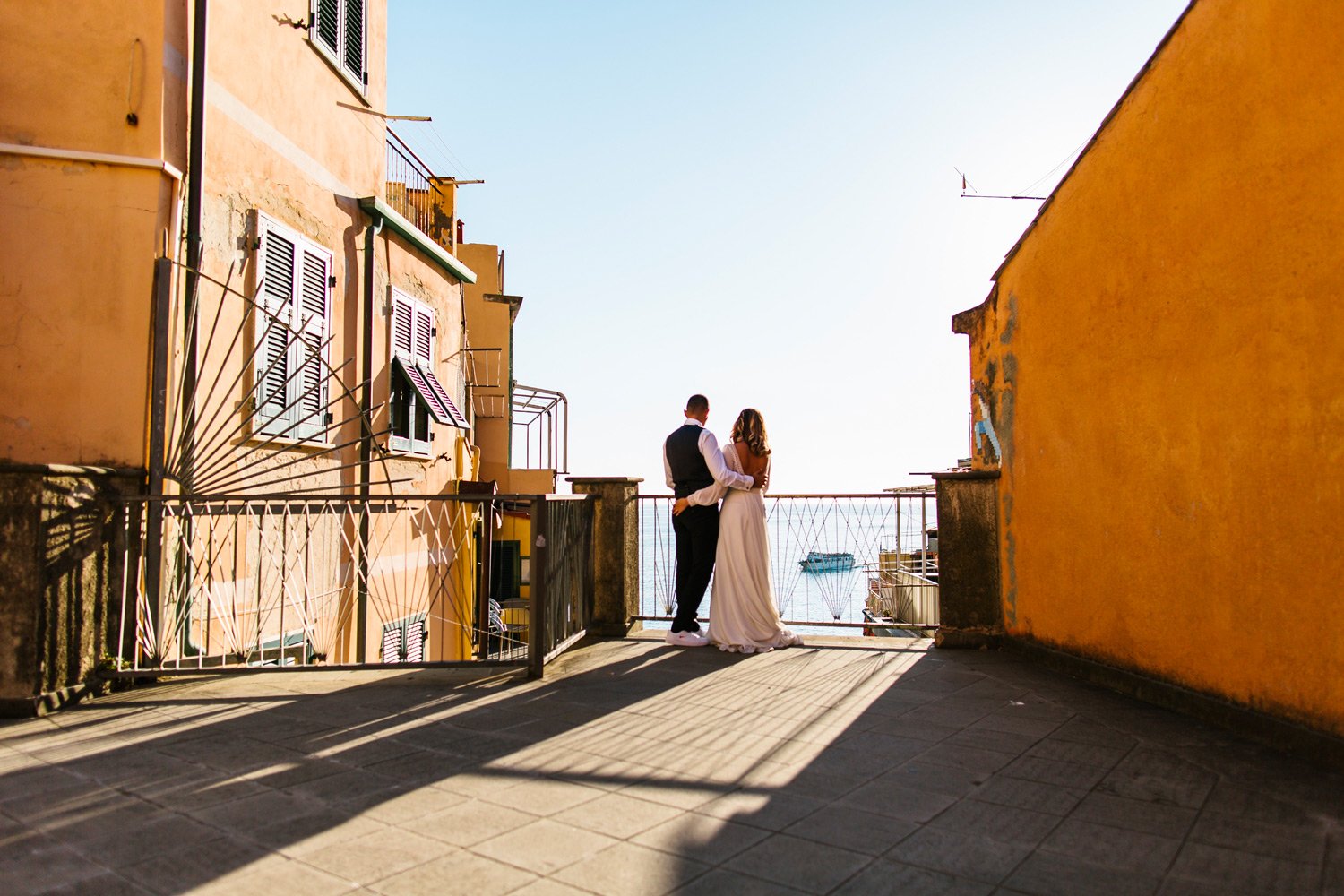 085-vilayvidal-fotografia-bodas-gandia-valencia-alicante-Preboda-Belinda-Jesus-Italia_Cinque_Terre.jpg