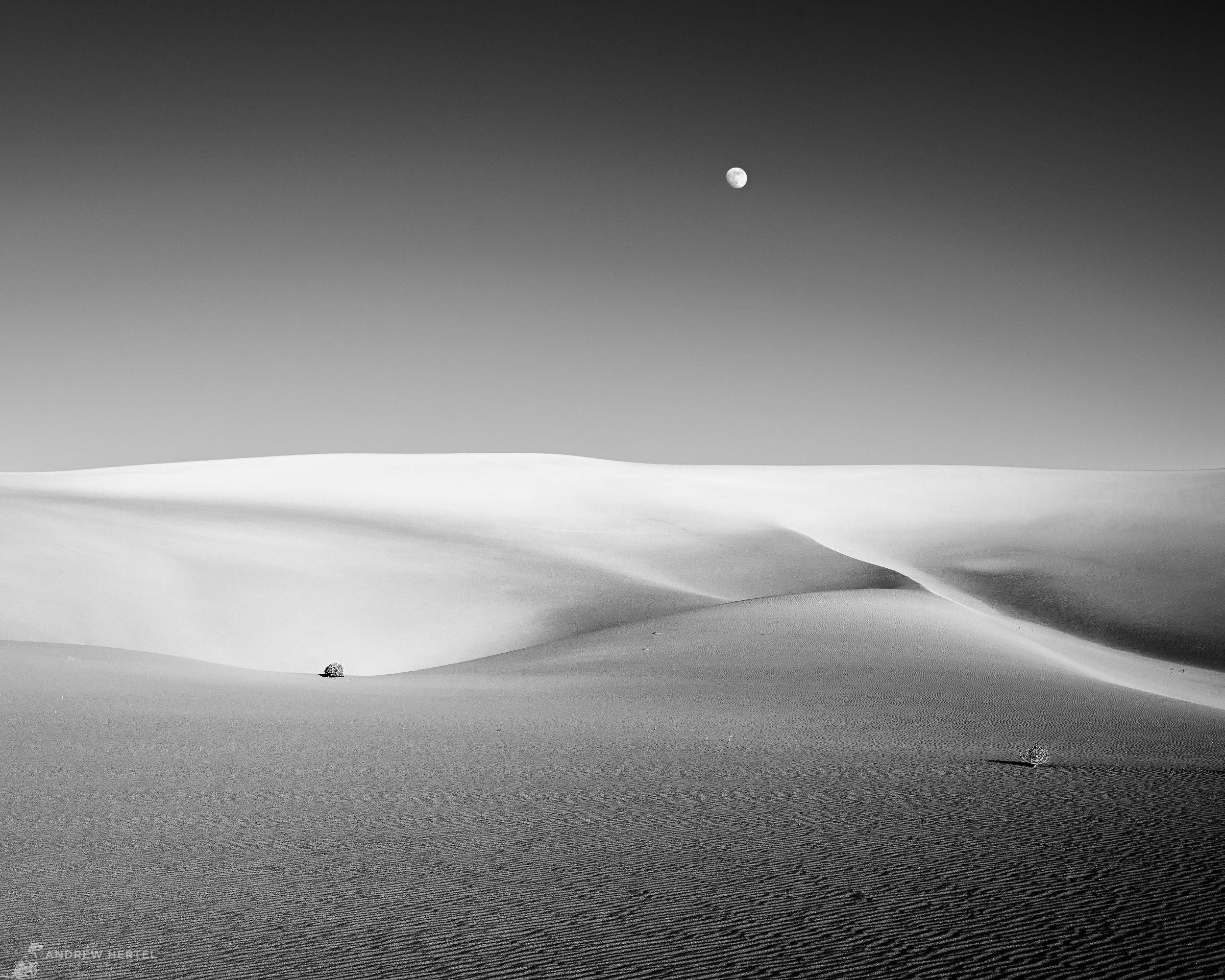 Black and white landscape photography by Andrew Hertel