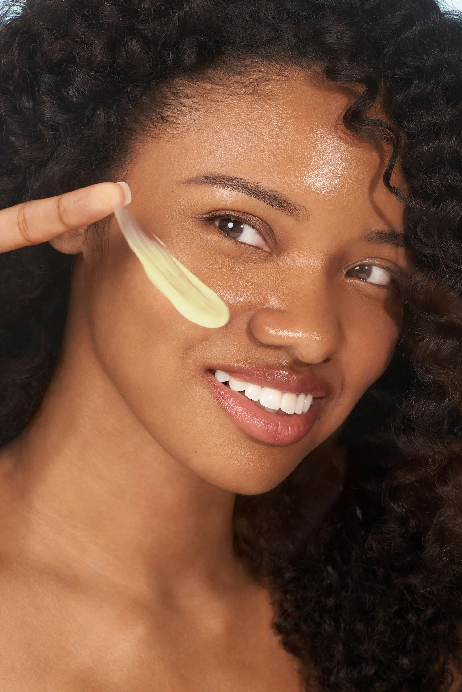 iS Clinical Retinol+ Emulsion 1.0 - Shop Online at JBH Aesthetics Camden