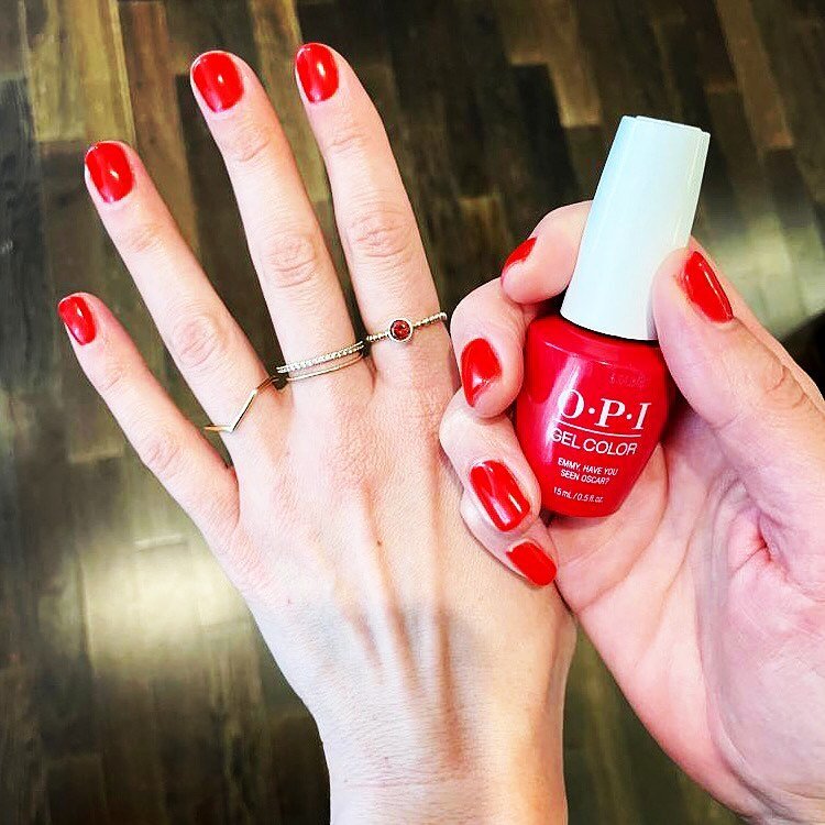 mehr Farbe!!! 🍒&hearts;️

 #opigelcolor #emmys