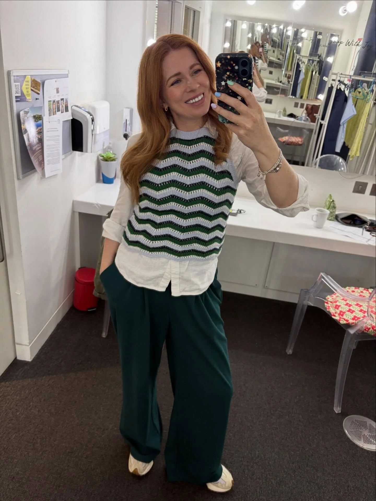 Bits of yesterday!

1. Obsessed with these new @halara_uk trousers - full reel coming tomorrow!
2. Sunny tomato faced morning runs with my bestie
3. Interesting panel talk at YouTube about Creator &amp; TV Producer Partnerships 
4. Never knowingly ig