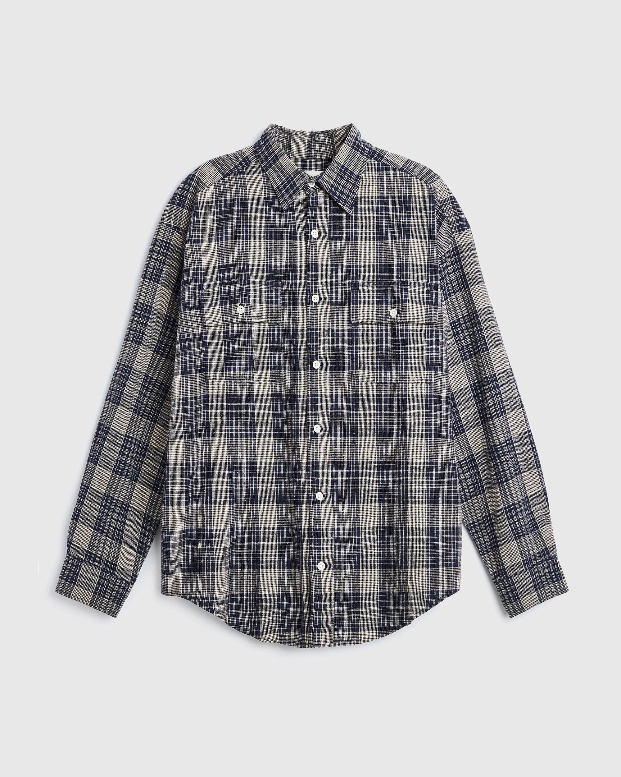 CafeTemplateCafe-Mountain_ParisShow_SS26_1DOUBLE-POCKET-HERITAGE-SHIRT_WHITE+BLUE-CHECK.jpg