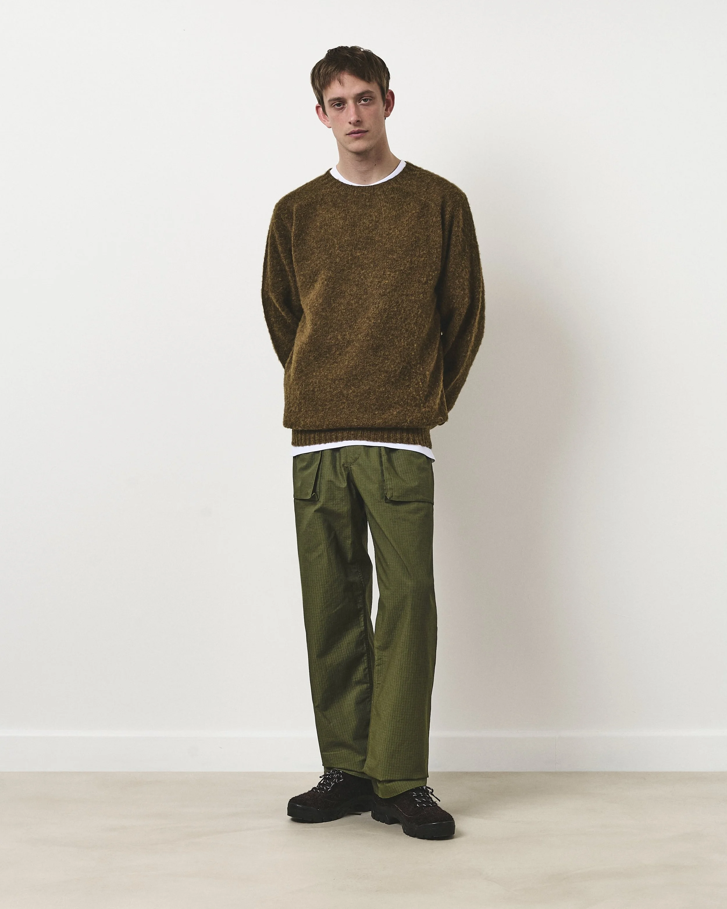 Shaggy Jumper Olive_103.jpeg