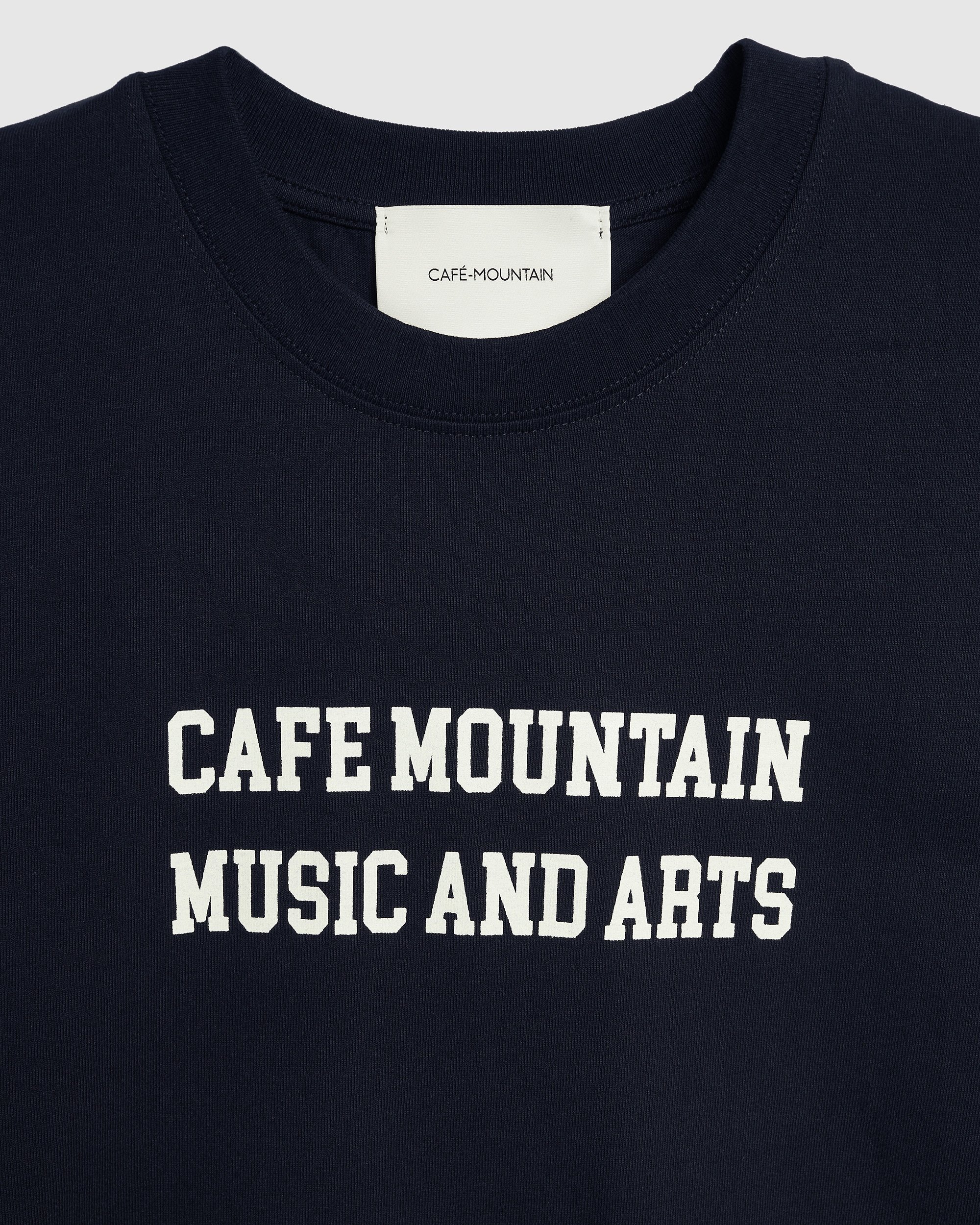 CafeMountain_AW24_MusicandArtsTee_NavyWhite_3.jpg