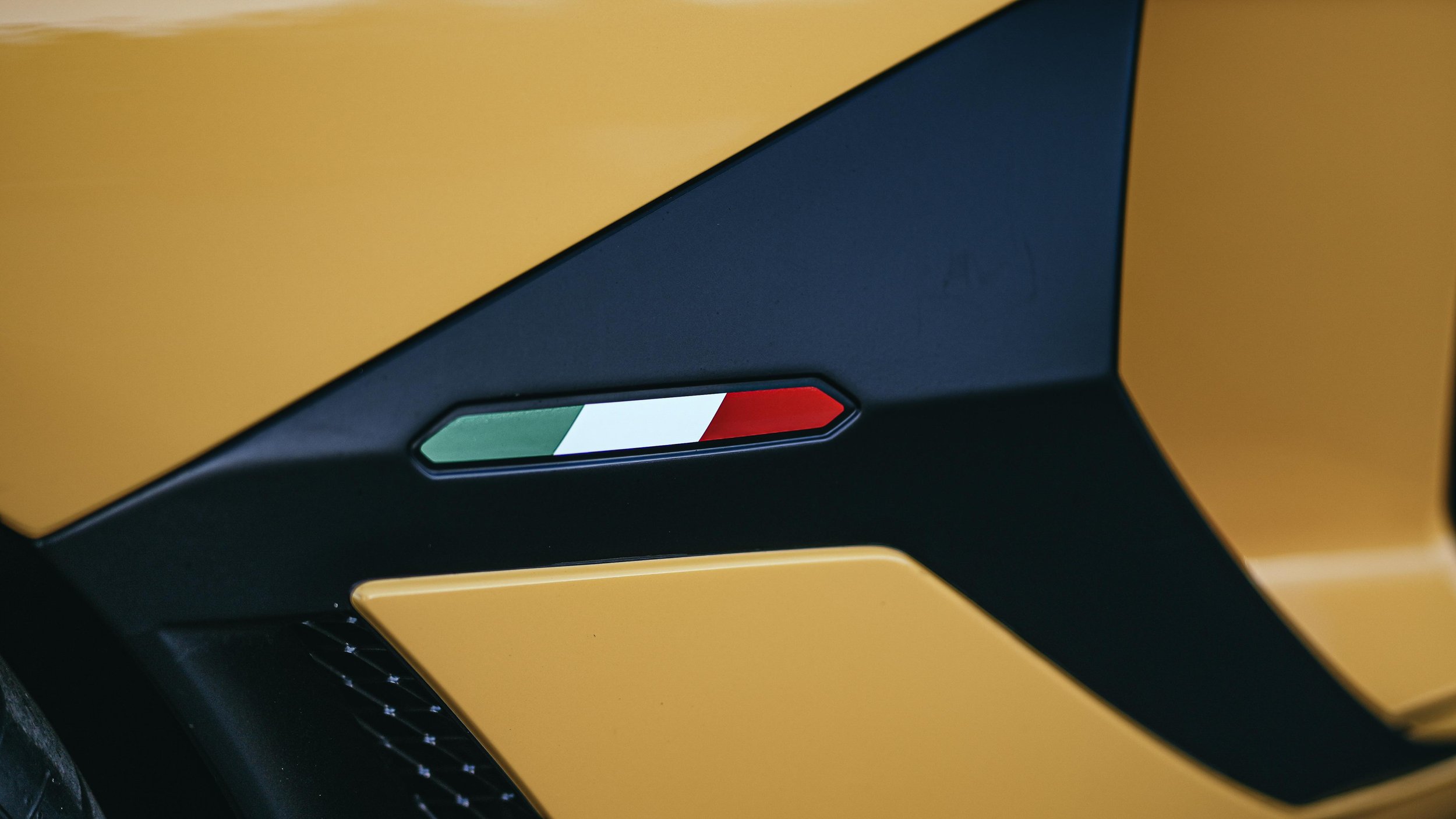 WhatsApp Image 2025-08-18 at 23.21.59_222afd98.jpg