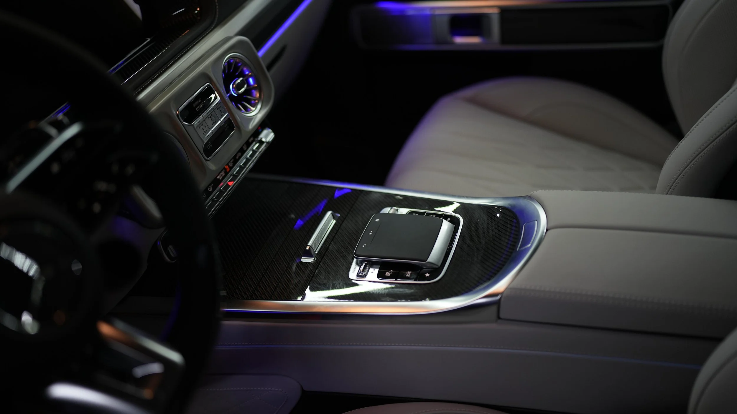 WhatsApp Image 2025-11-17 at 16.22.57_65ccf1d4.jpg