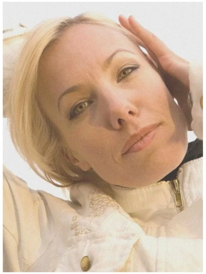 A portrait of Elisabeth Paul, the founder of Realm of Soul.