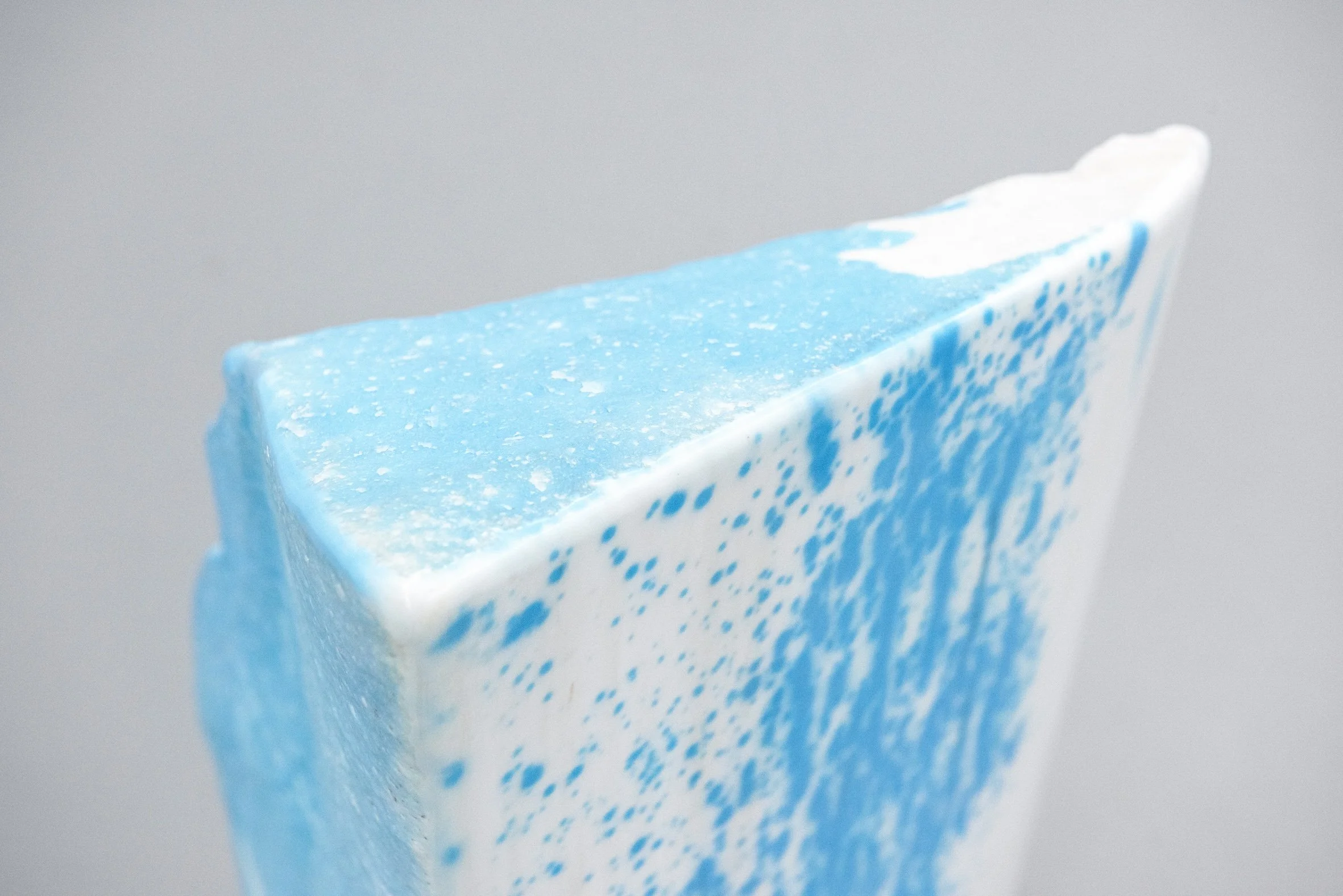+ Sky_marble, ink_44 x 32 x 73cm_2024_3.jpg