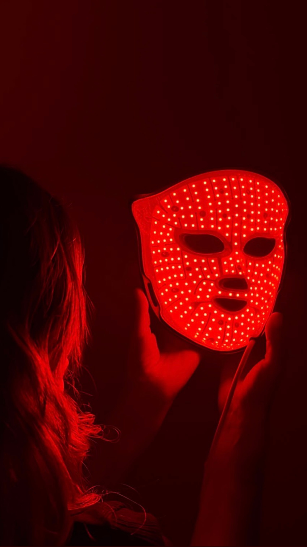 LED Light Therapy in Algarve: Discover the New Glow at Sal Spa Luz