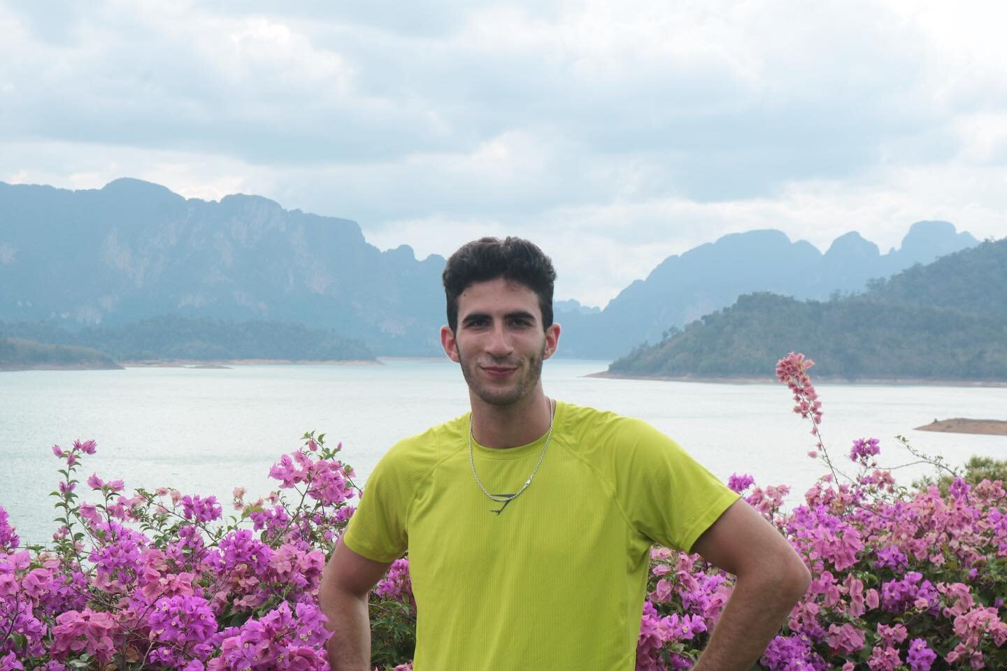 ! Khao Sok !
Cancelled out a sprained wrist with an abundance of THC… Classic. #IYKYK
Resulted in a truly natural appreciation for a lake that puts even the late great Biopond to shame.
Wrist feeling better thanks for asking. Rish’s s