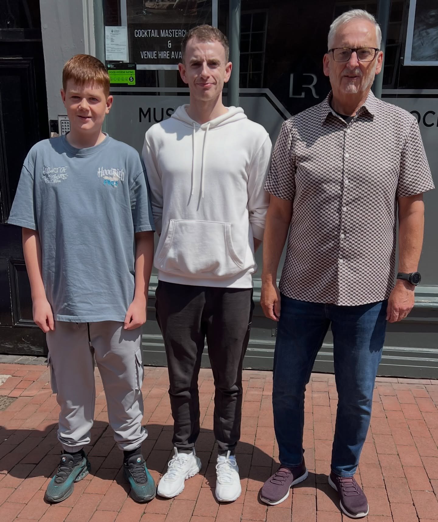 Overrated: panic dieting because things have slipped.

Underrated: staying in shape year-round without extremes.

This is the pattern for most men in their 30s and 40s.

Life gets busy. Training drops. Food gets a bit looser. Sleep takes a hit.

Then