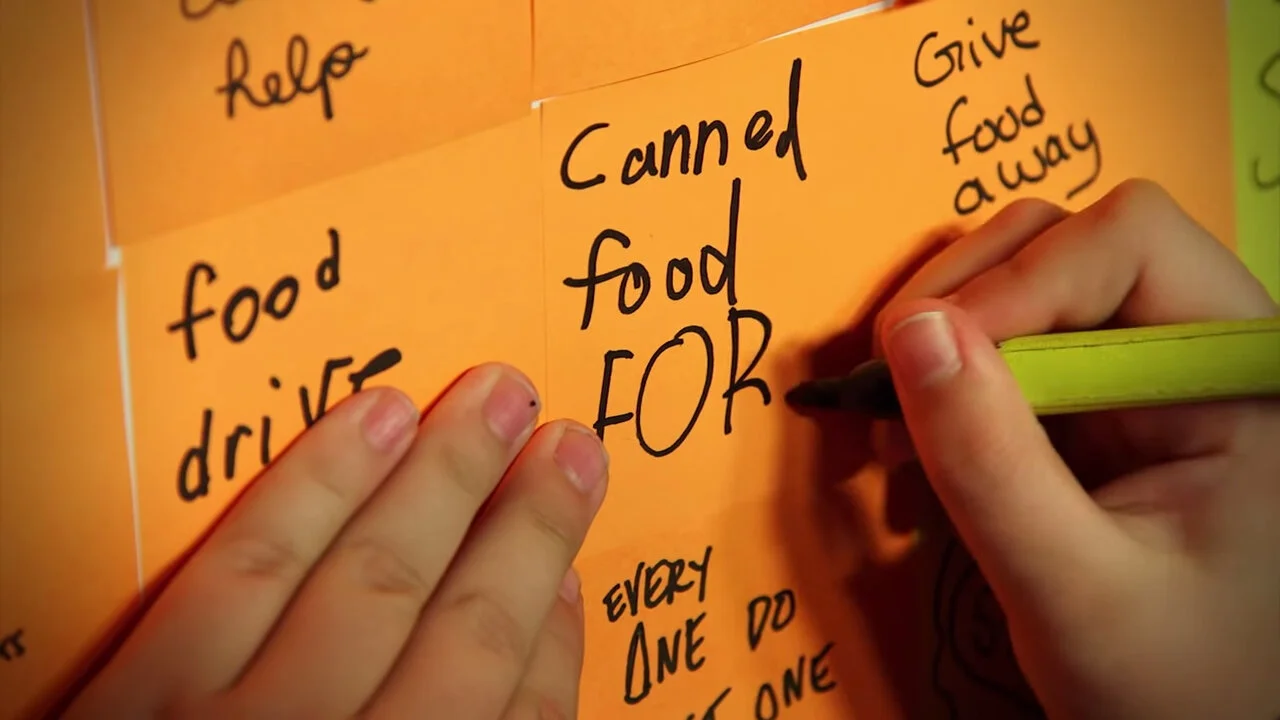 Screenshotter--YouTube-KidsRespondtoChildHunger-2’18”.jpg
