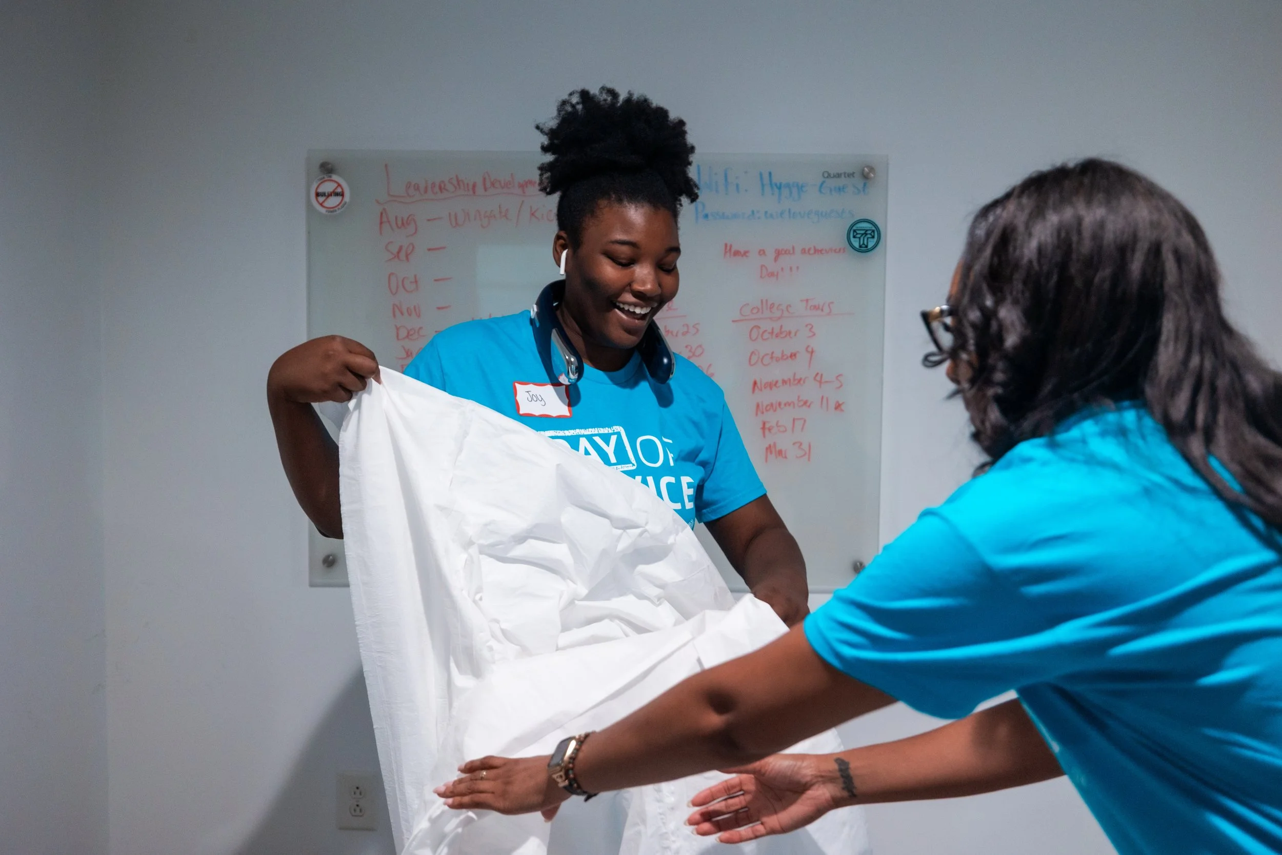 250730-Day of Service Dress for Success-MJ44.JPG