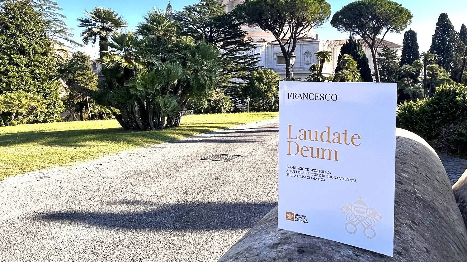 Exortação Apostólica: Laudate Deum.