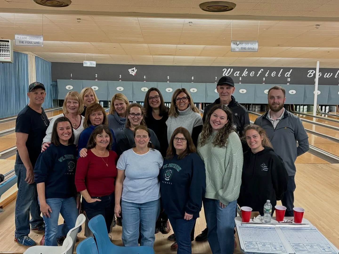 Faculty and staff enjoyed a night of candlepin bowling and pizza at @wakefieldbowl!

Thank you @wakefieldbowl for the hospitality and a really wonderful night of bonding!

#teachers #teachersnightout #bowling #bowl #faculty #school #stoneham #wakefie