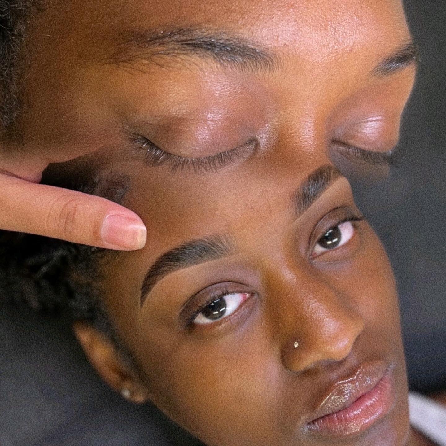 ✨ Brow Lamination &amp; Tint ✨

Looking for natural but fluffier brows, maybe getting sick of your Brow Gel not working like you&rsquo;d like it too, or even just not knowing how to manage your crazy brow hairs? 

Brow Lamination is essentially a rel