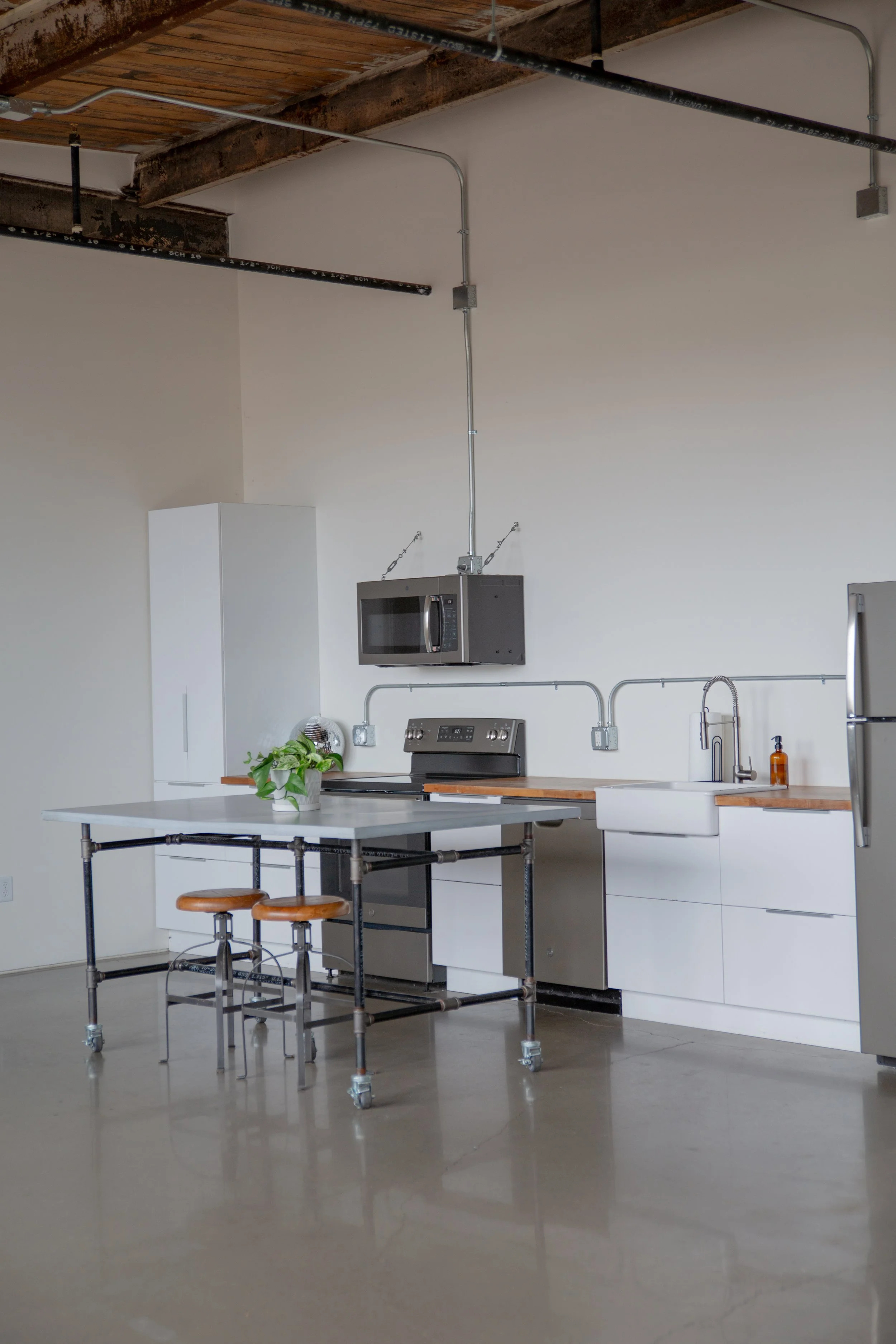 2025 Studio Refresh-25.jpg