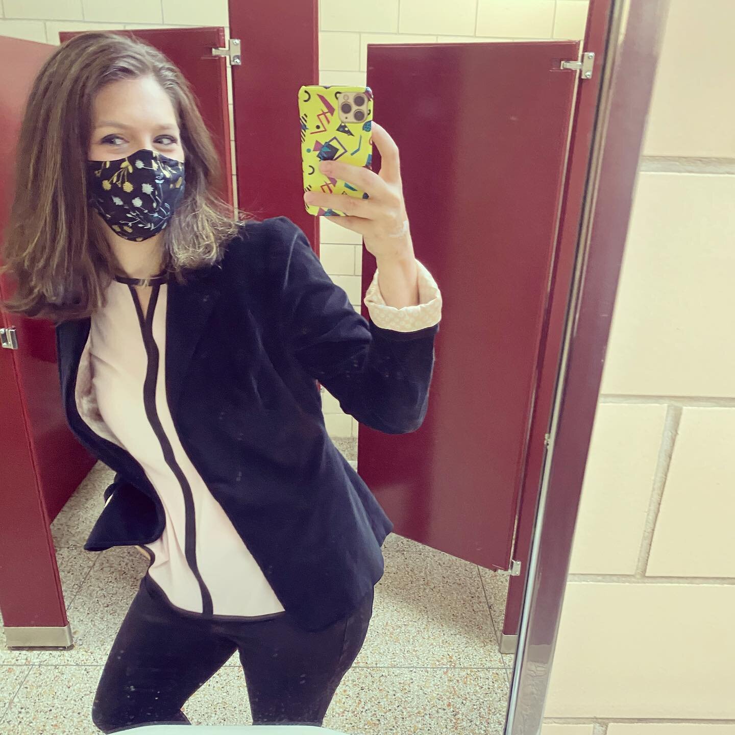 Bathroom selfie Thursday!! My schools internet is having issues and so things are a little bonkers. But I got my important blazer on today for my IEP meetings! I truly love getting to meet with parents and the whole team.  It always emphasizes how ou