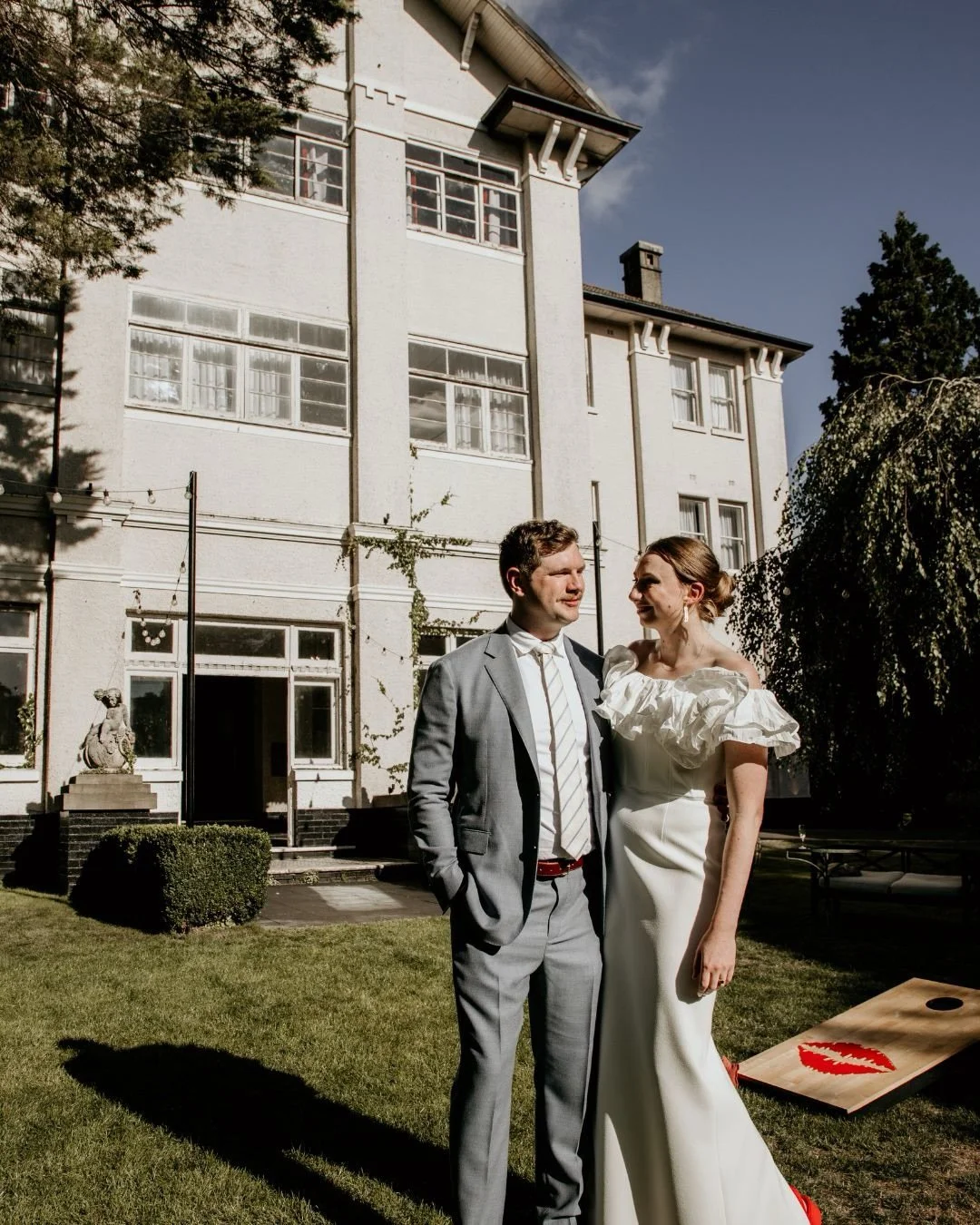 The perfect summer garden party for Joshua &amp; Kat&rsquo;s wedding, full of fun and laugher. Followed by reception in our dining room as the sun set, and of course, dancing in the ballroom. 

Captured by @acephotographyyy

#TheRobertsonWeddings #Th