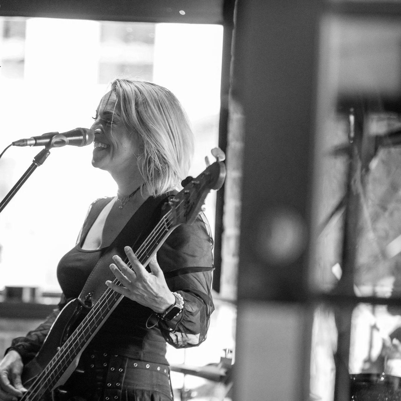 Sunday Sessions Live Music with Robbi Zana