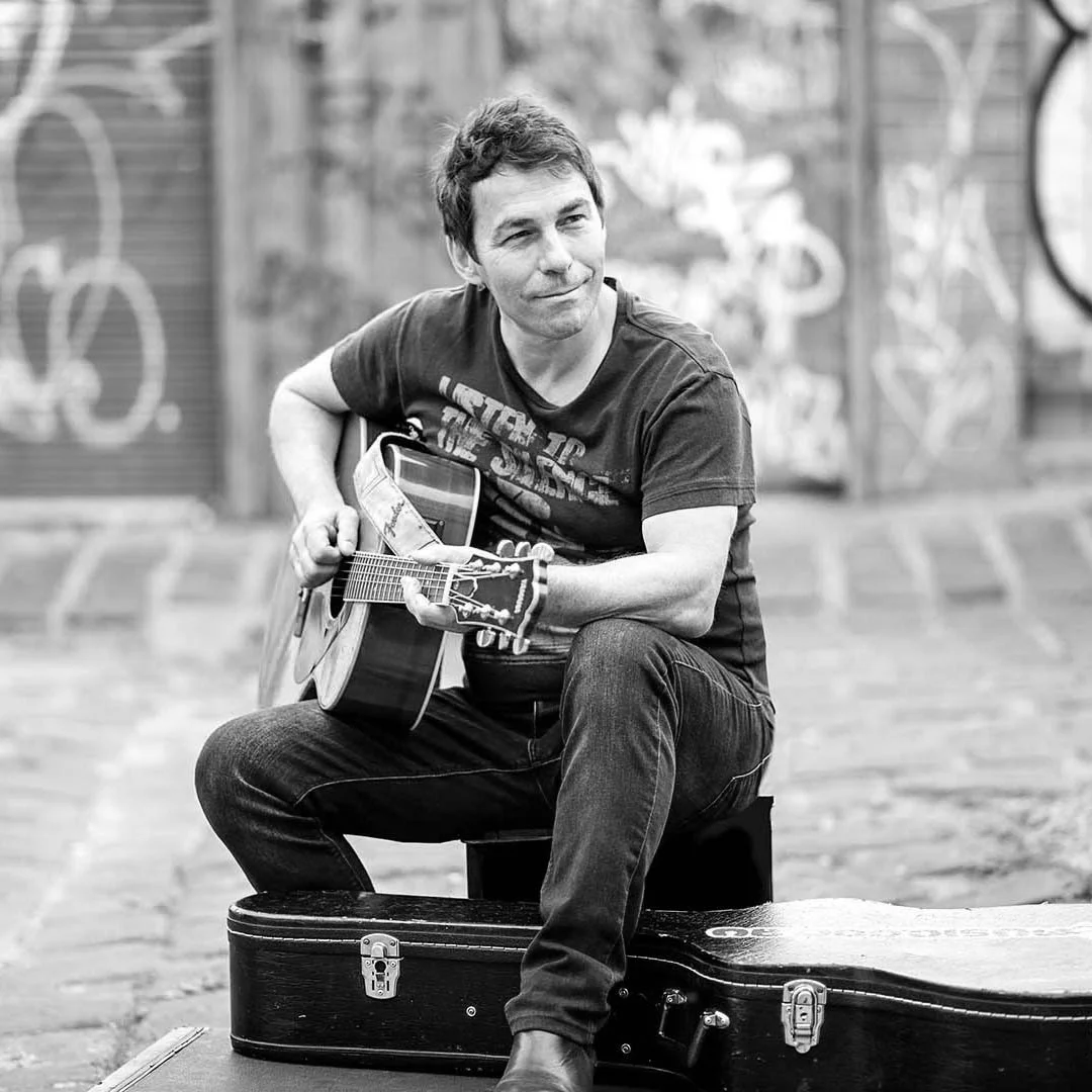 Sunday Sessions Live Music with Warren Smith