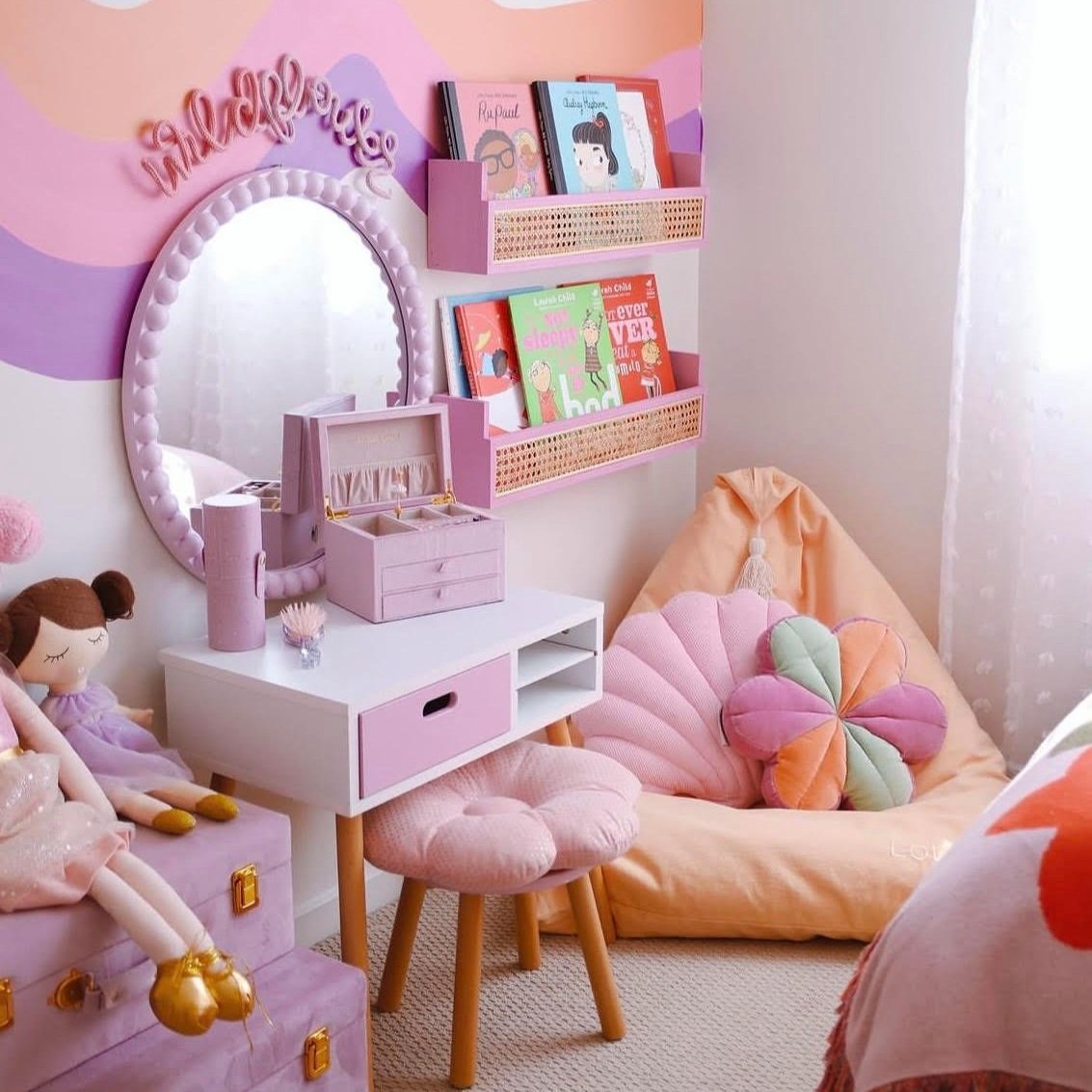 lolas+room.jpg