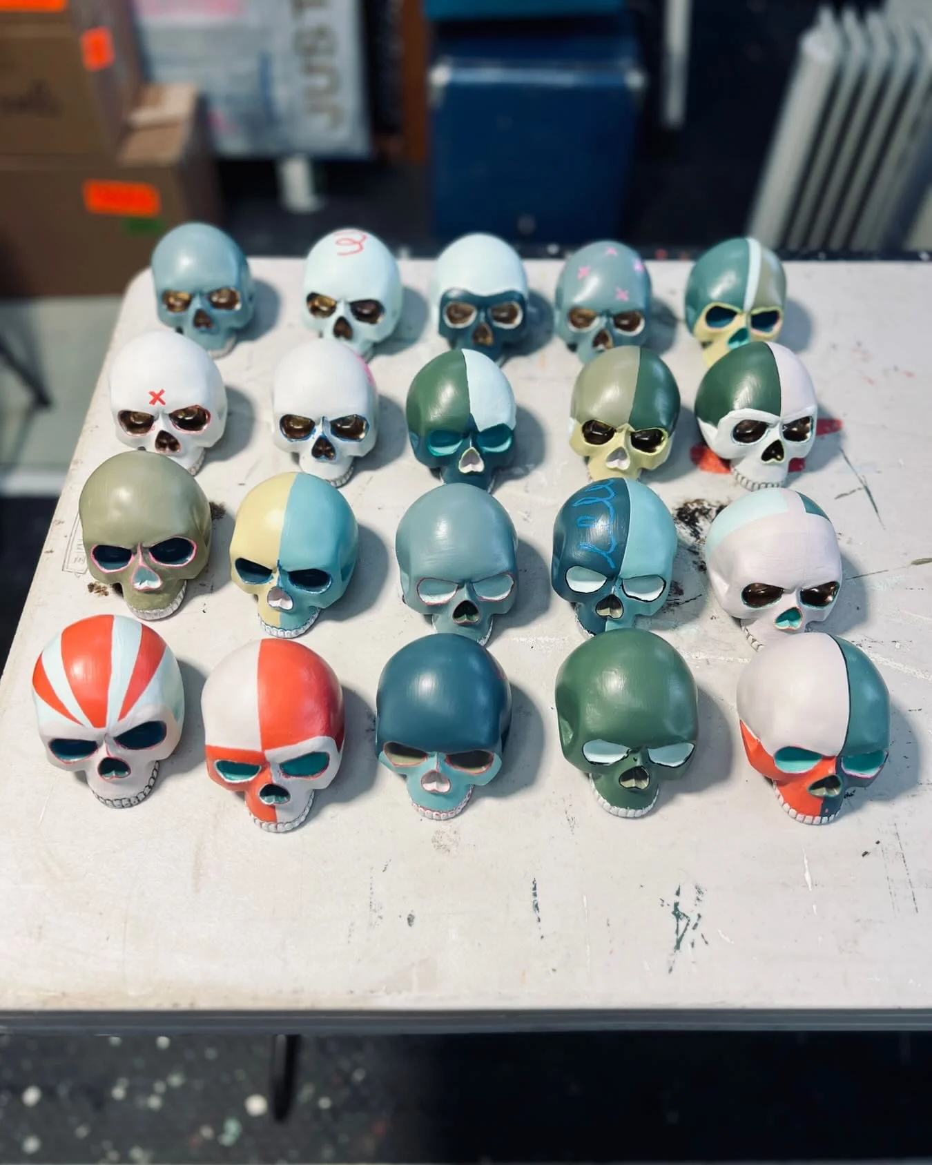 .
Just look at these happy making little freaks. LOOK AT THEM. 💀🫀Available soon. #giftsforweirdos #noonegetsoutalive #itsalwaysspookyseason #lacalavera #artskulls #wipwednesday #contemporaryskulls #needlesslyagressivemusic