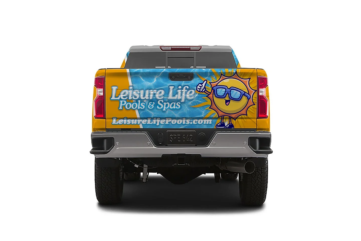 LeisurePools_-Chevrolet-Silverado-2500HD-LTZ_Crew-Cab_LB_Rear.jpg