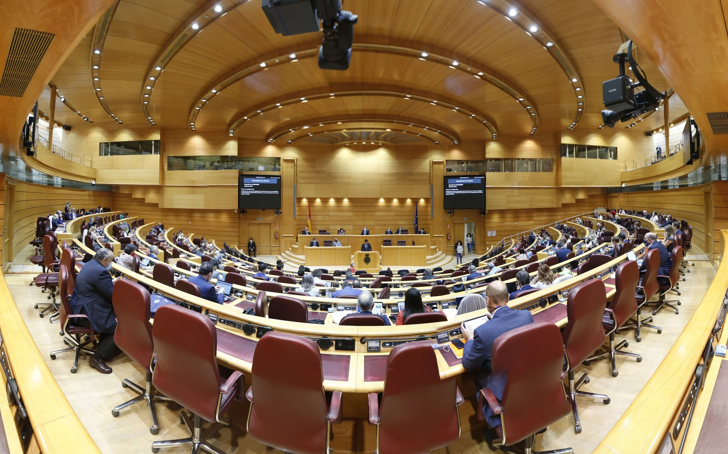   Imágenes: Senado de España.  