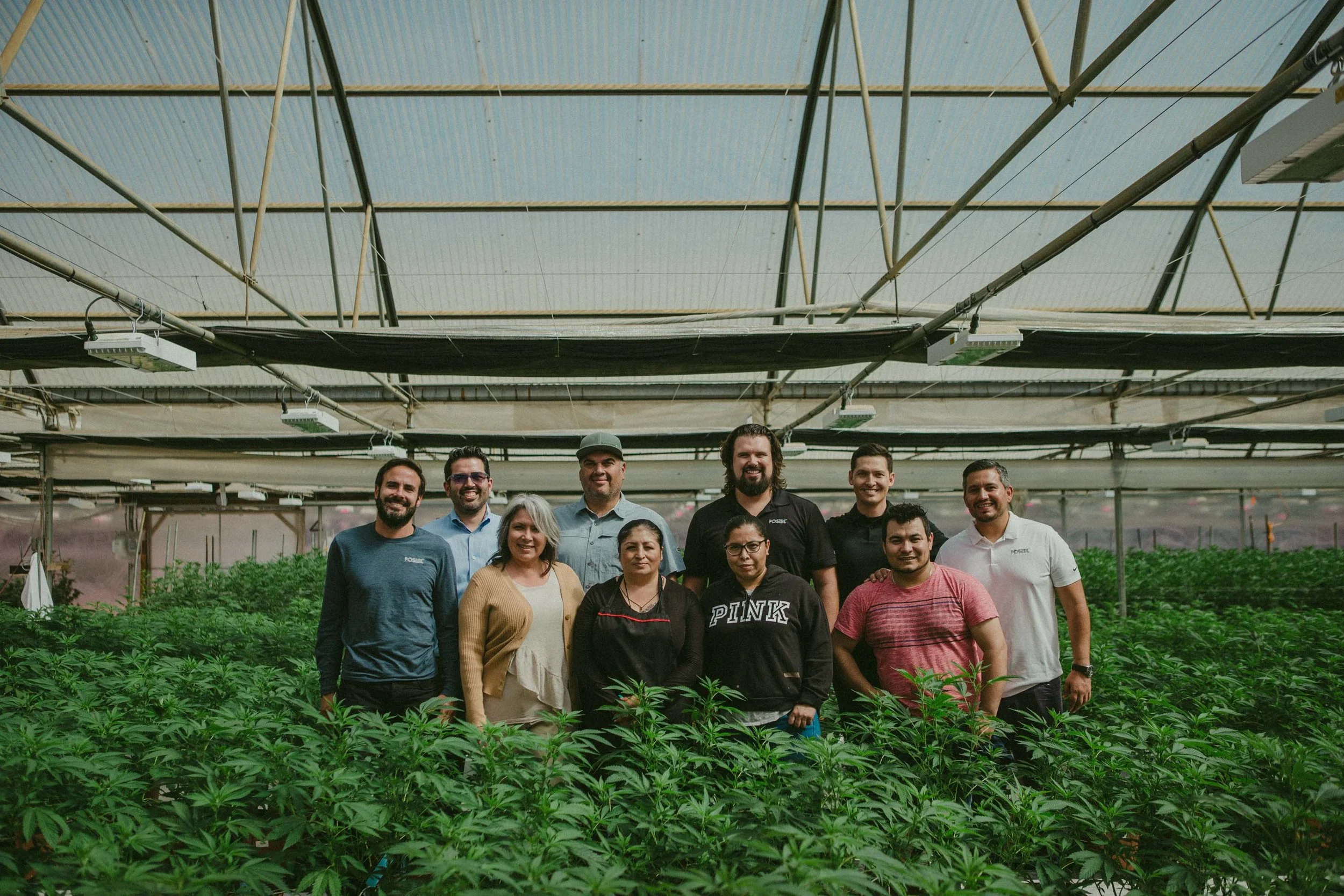   El equipo de POSIBL es orgullosamente latino.  
