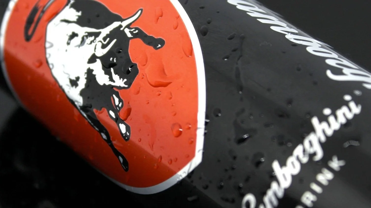   Flora Growth producirá bebidas de CBD y CBG de la famosa marca Tonino Lamborghini.   Imagen: Tonino Lamborghini.  