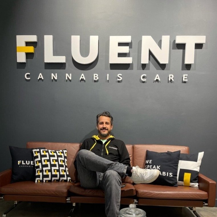 Oswaldo “Os” Graziani, director creativo de FLUENT Cannabis.