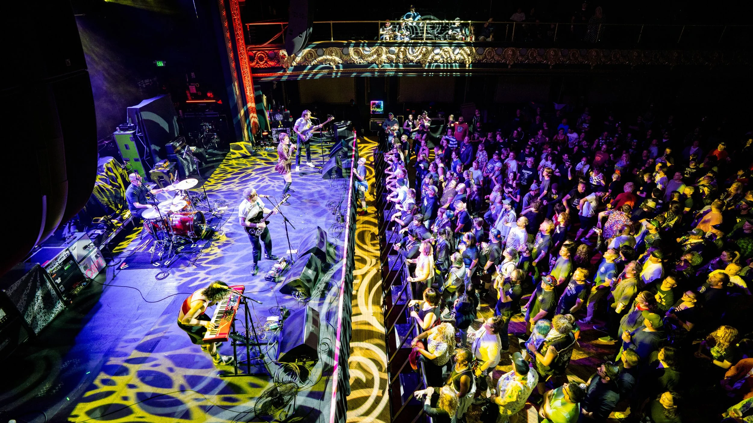 Overhead Stage Shot, Catbite