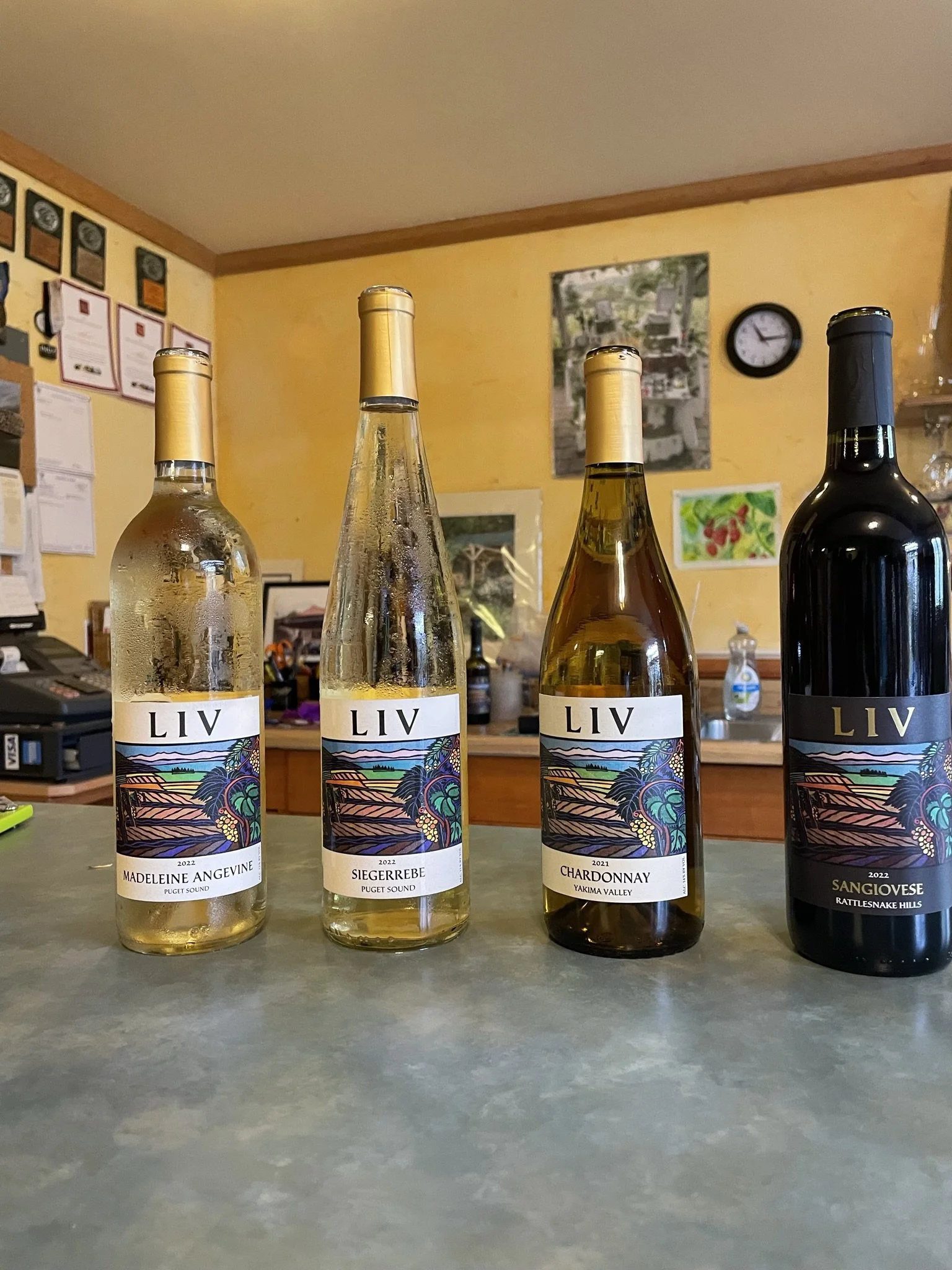 LIV, Laugh, Love (and Sip): Lopez Island Vineyards &amp; Winery