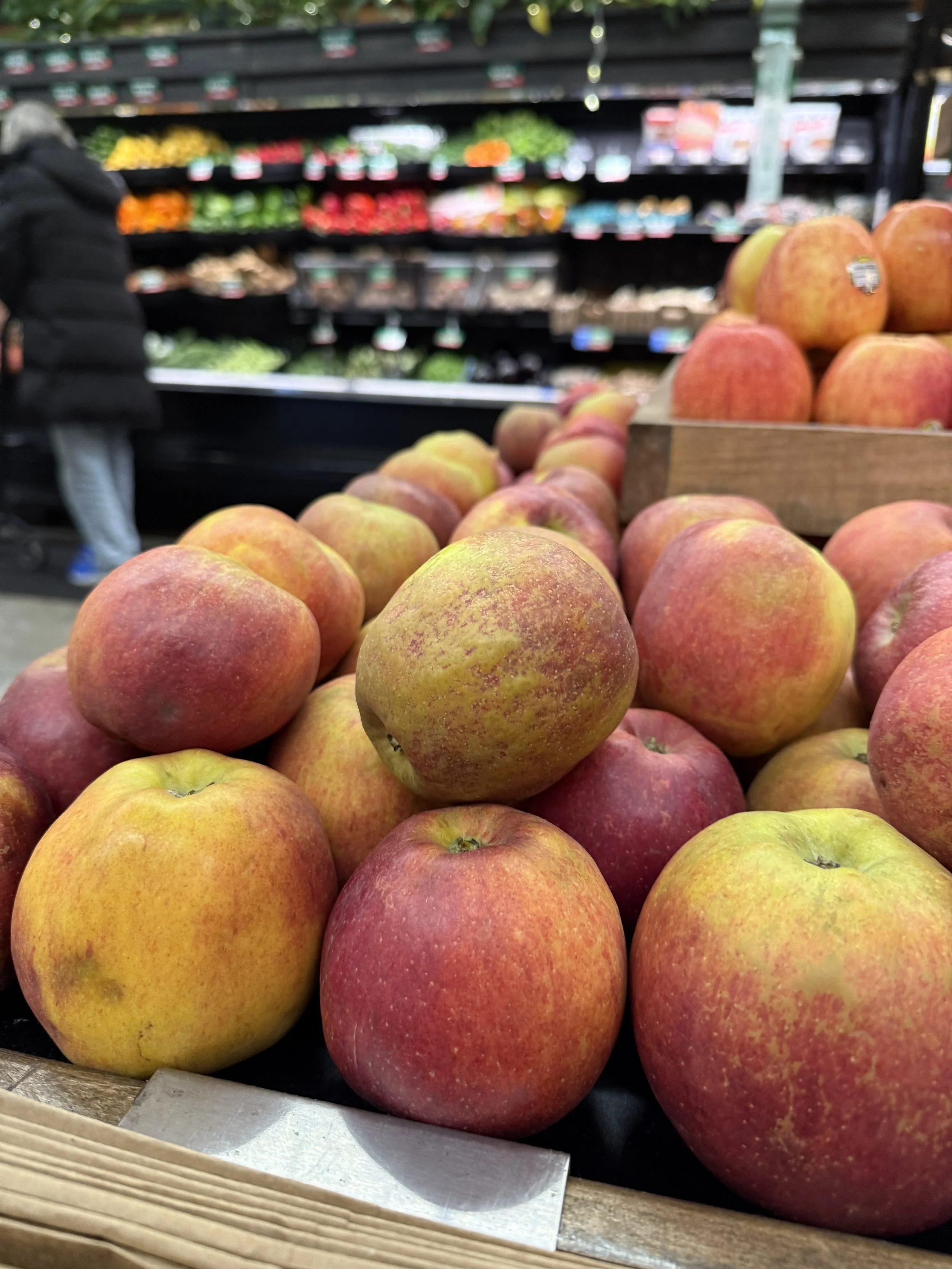Free! Sauk Farm Apple Samples &amp; Demo