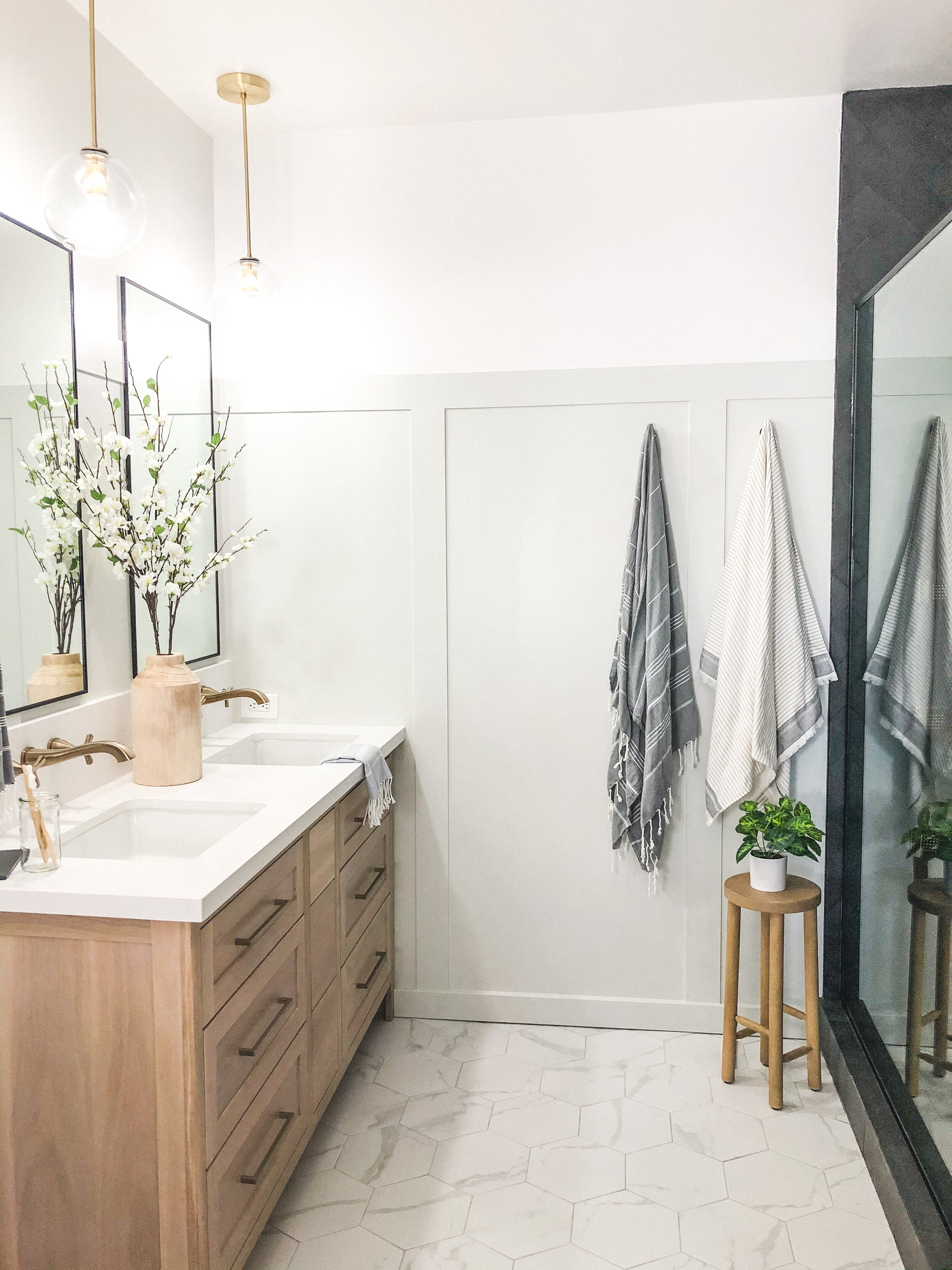 Akule Master Bathroom Reveal
