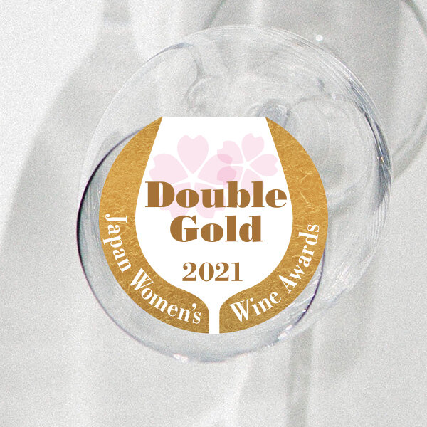 Domaine du Carrelet récompensé Double Gold 2021 au Sakura Japan Women’s Wine Awards pour son millésime 2018.