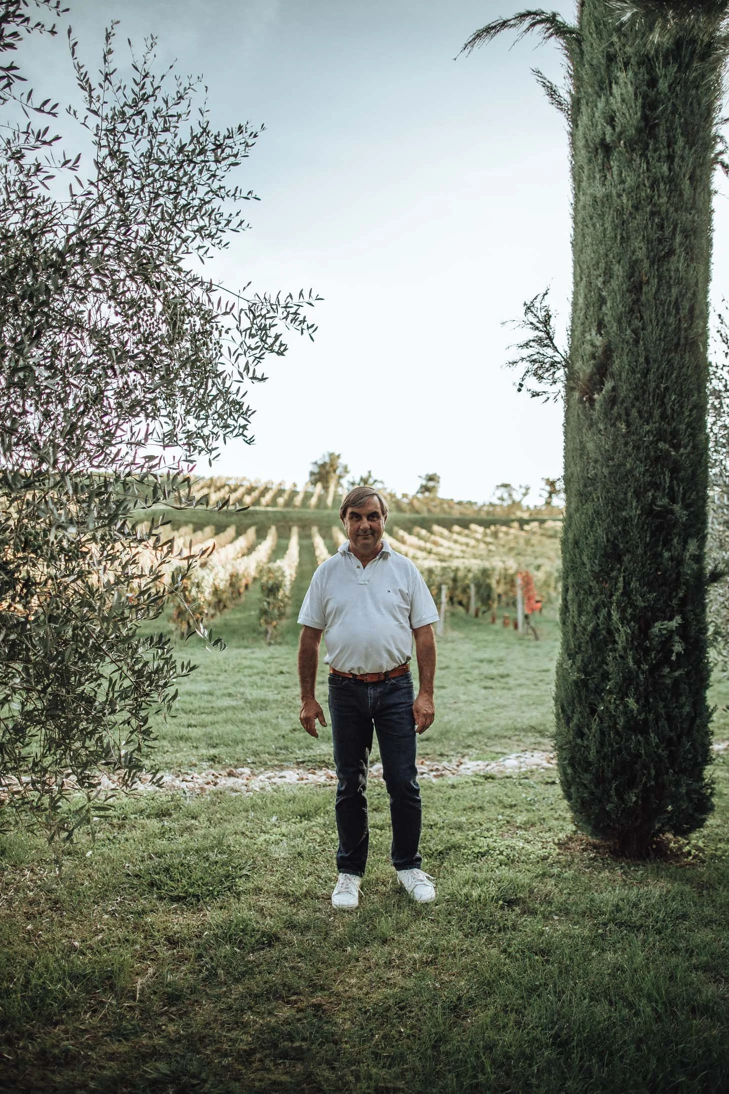Frédéric Brun au Domaine du Carrelet, micro-vignoble familial près de Fronsac en Gironde, au cœur de l’AOC Bordeaux.