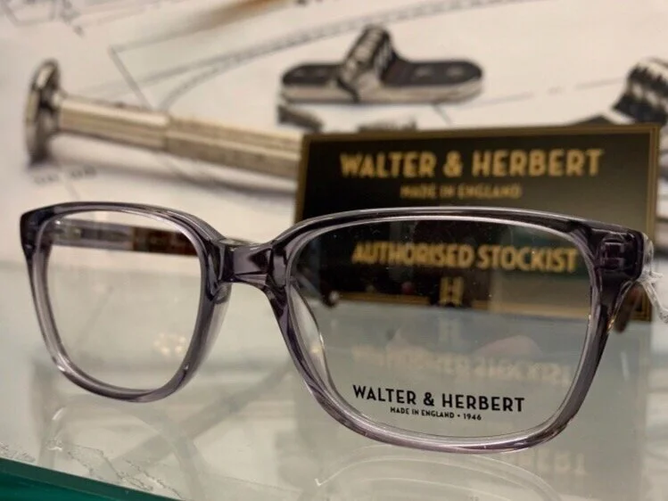 Frames — Black & Lizars