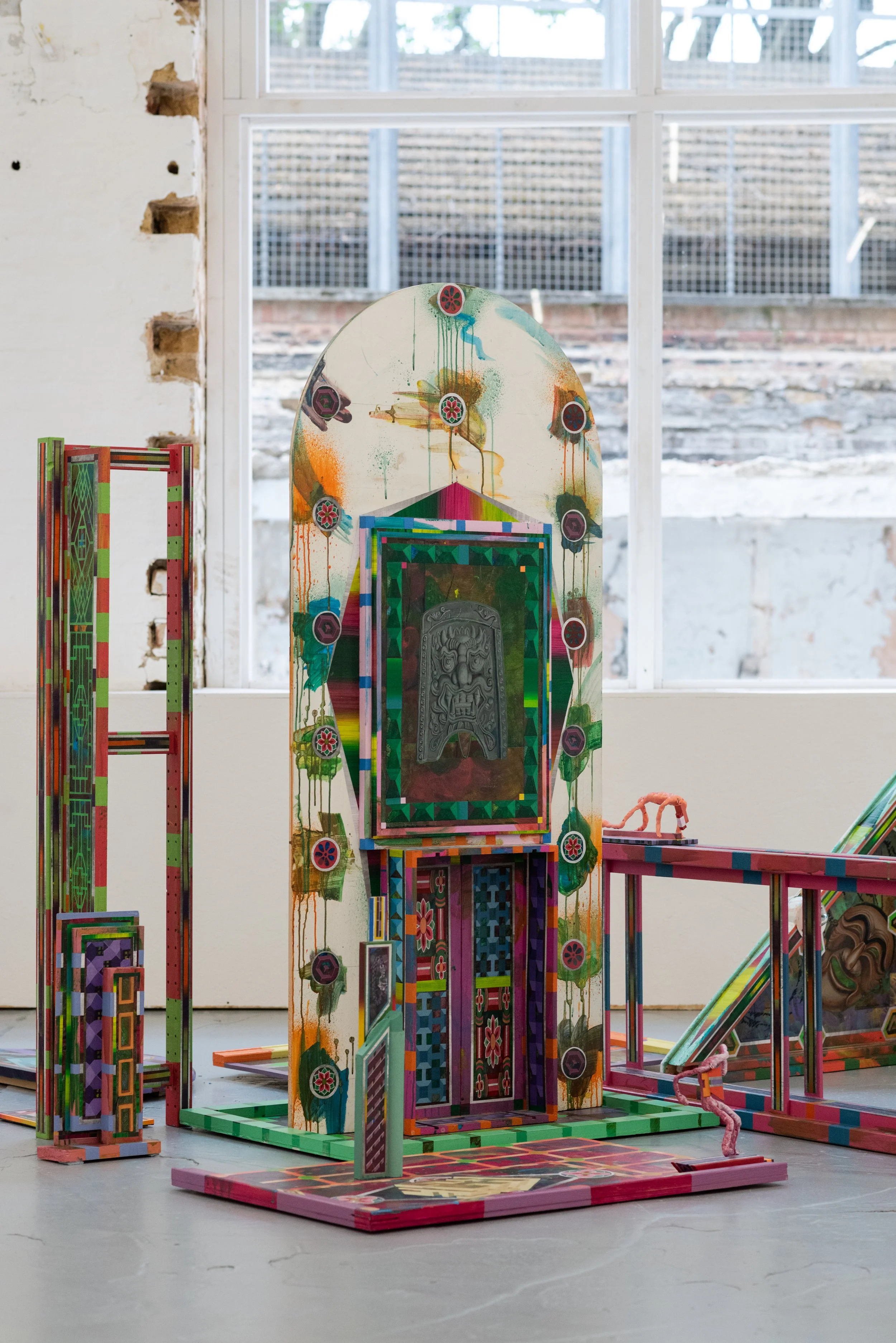 Ephemeral Tableaux, Acrylic and pen drawing on found objects, 250(w)cm x 250(d)cm x 155(h) cm, 2026_The 2026 iteration of the Art Embassy Network (ArtEN) Annual Exhibition ArtEN | Art Network: “Degrees of Contact”, Florence Trust, London, UK, 2026