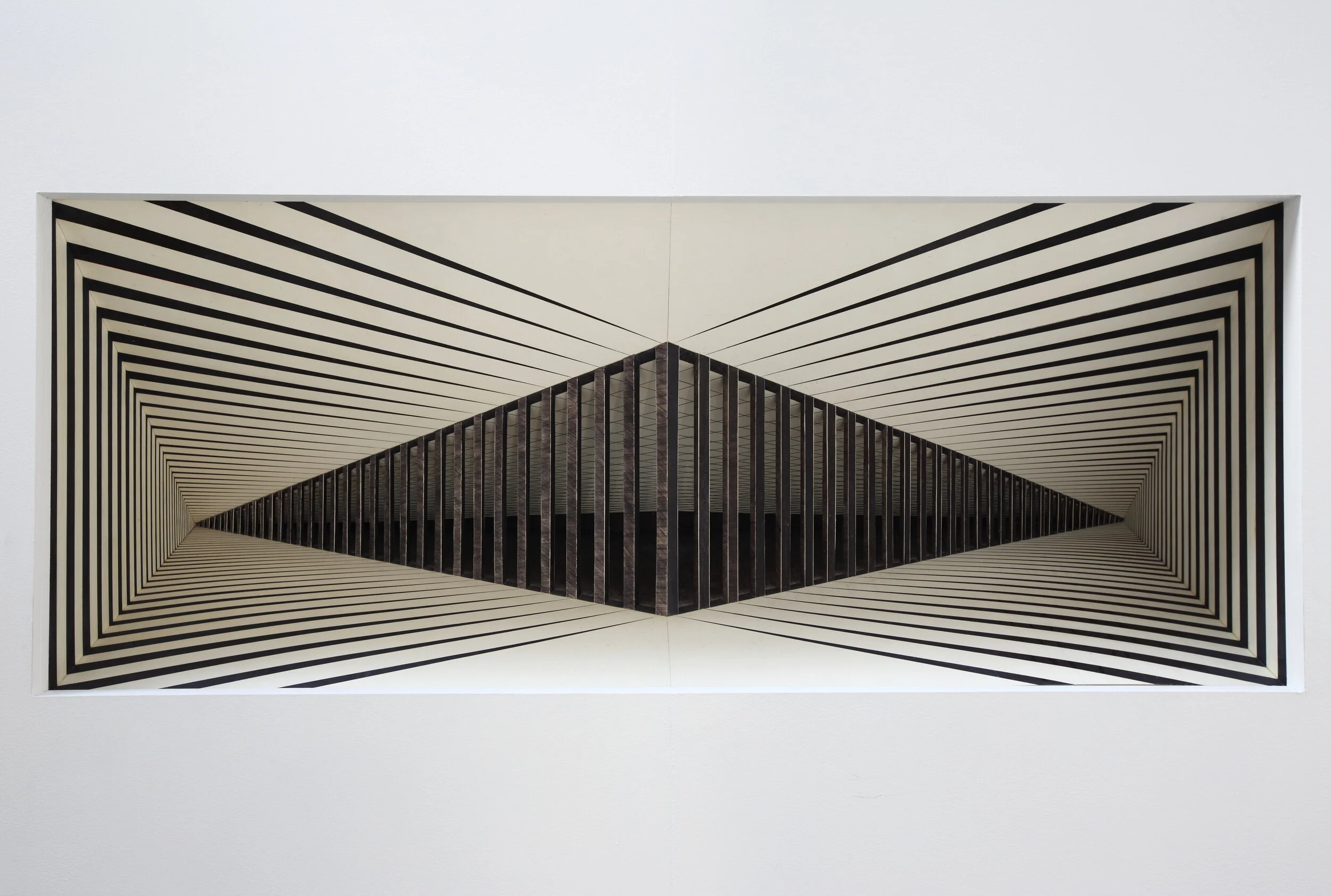Formative Dialectic 01, 128(w)cm x 67(h)cm x 58(d)cm, 2014