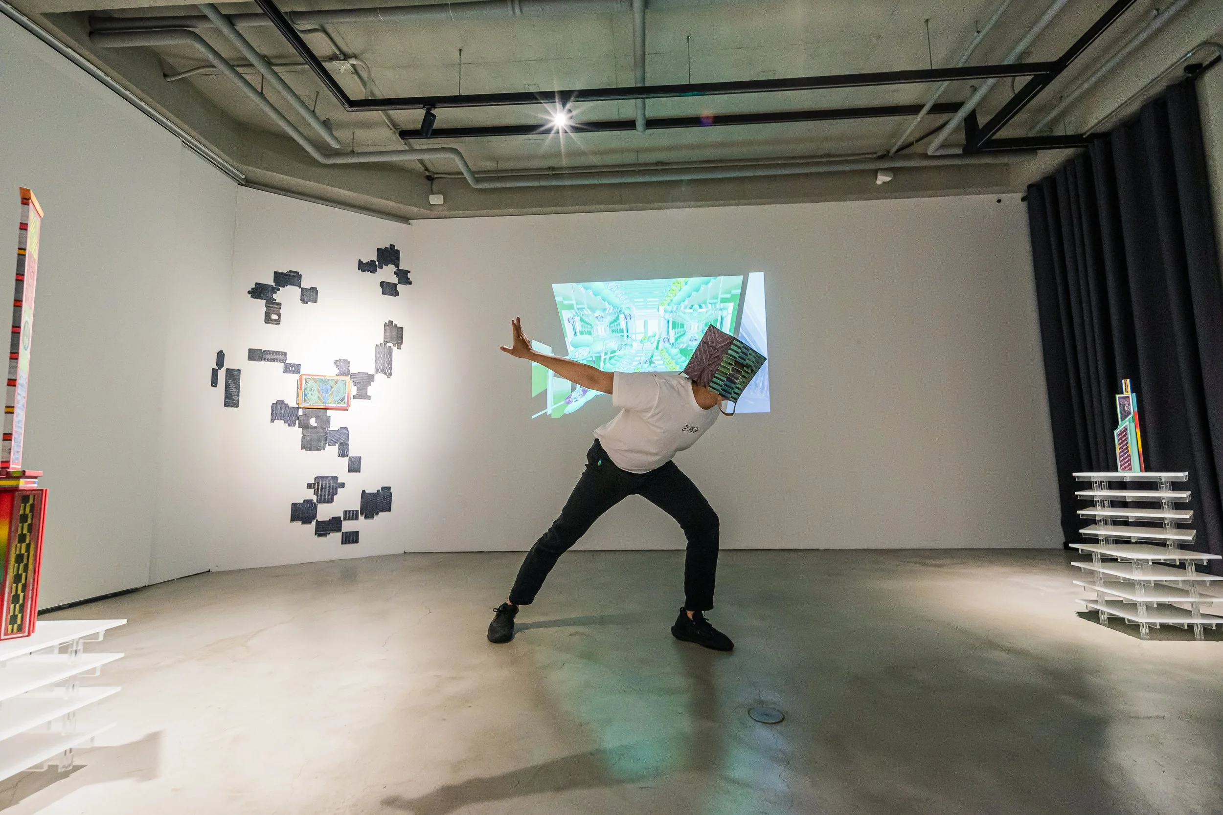 Nonconformity Report of Modern Species, Platform-L Live Art Project 2025

Platform-L Contemporary Art Centre, Seoul, South Korea, 2025