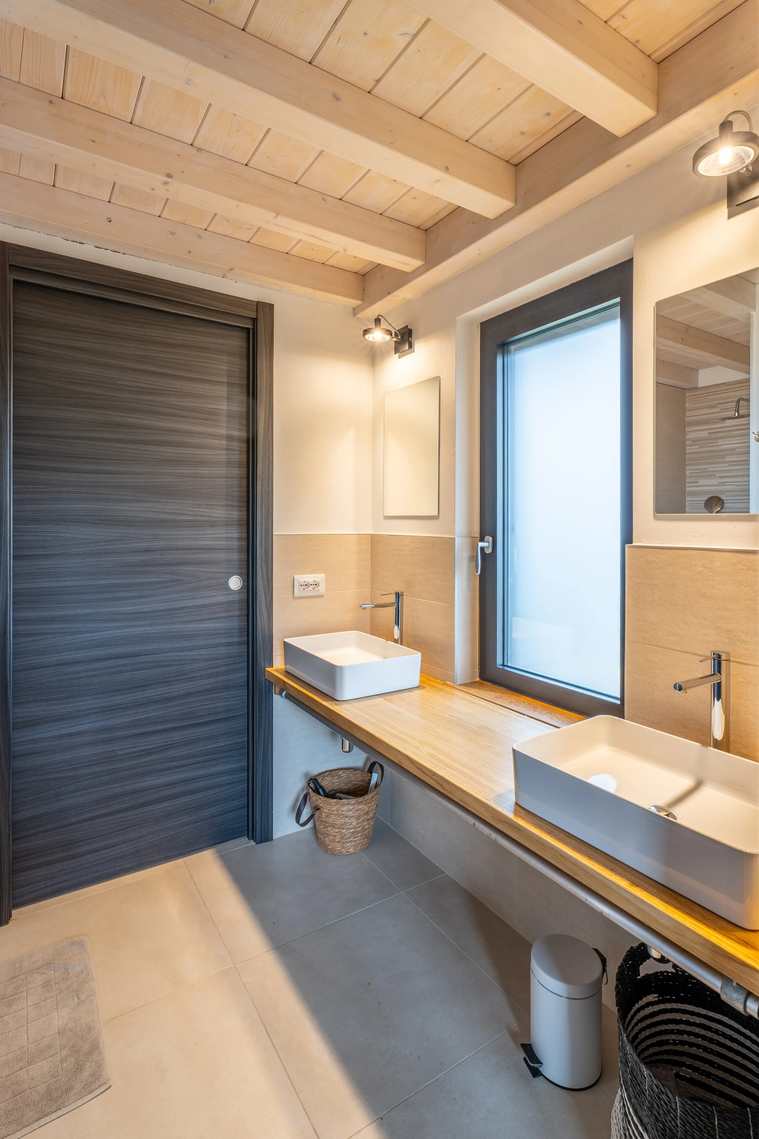 A7404127-HDR.jpg