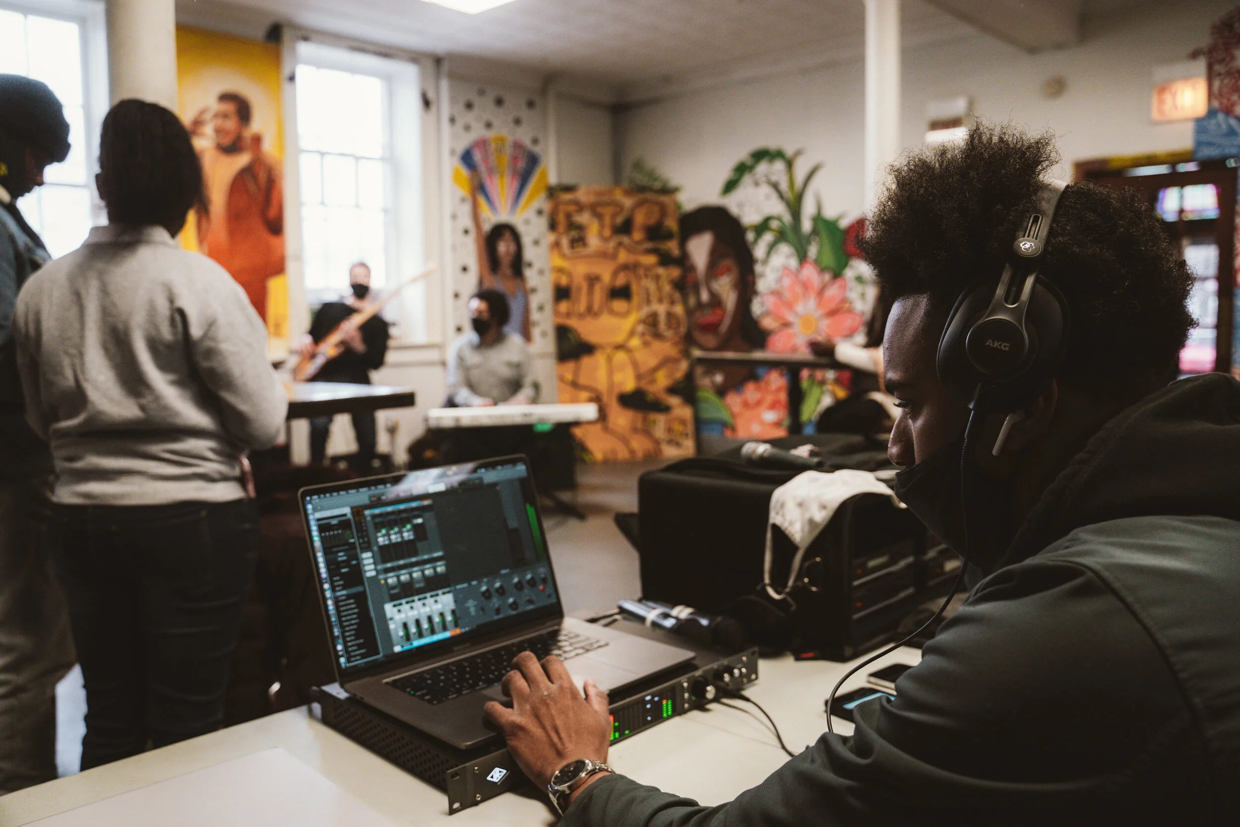 Edited_MV 4th Brunch 0581610043460076.jpg