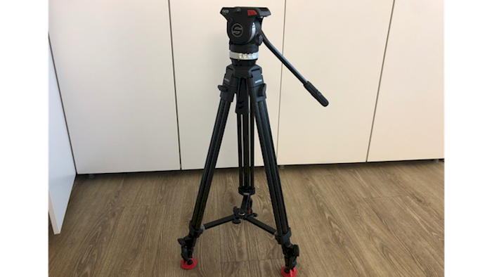 Sachtler ACE XL Stativsystem mit Fluidkopf mieten – professionelles Videostativ Frankfurt Rhein-Main