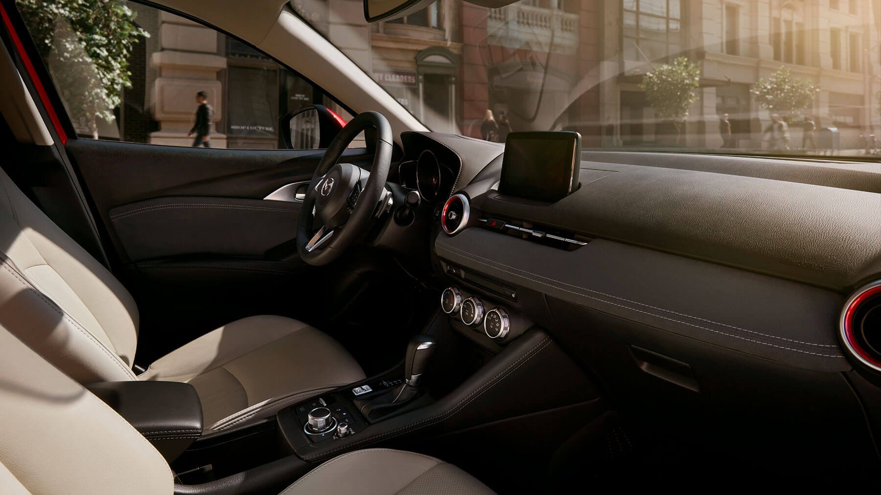 MAZDA CX3 - DETALLE INTERIOR.jpg
