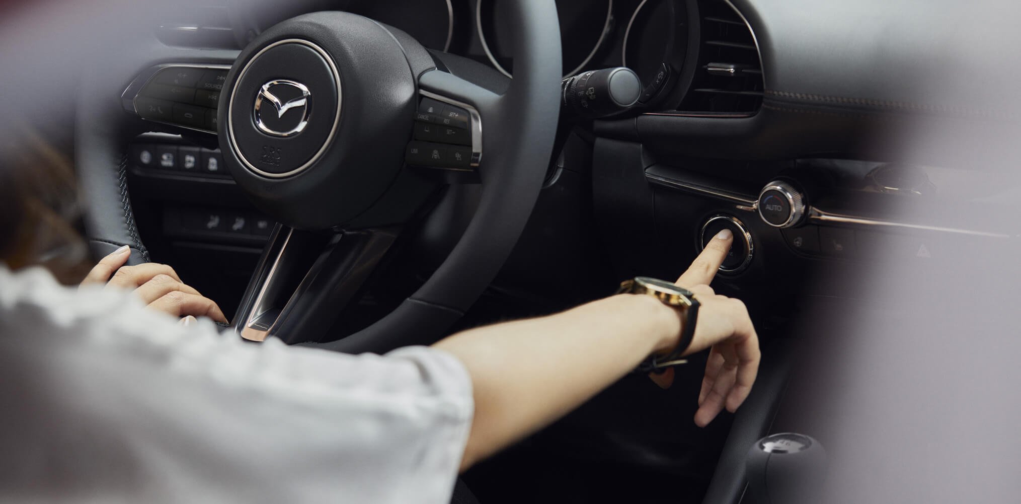 MAZDA 3 - ENCENDIDO.jpg
