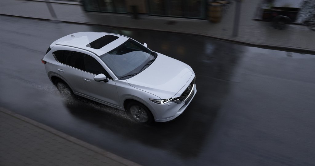 MAZDA CX5 - CALLE MOVIMIENTO SUPERIOR.jpg